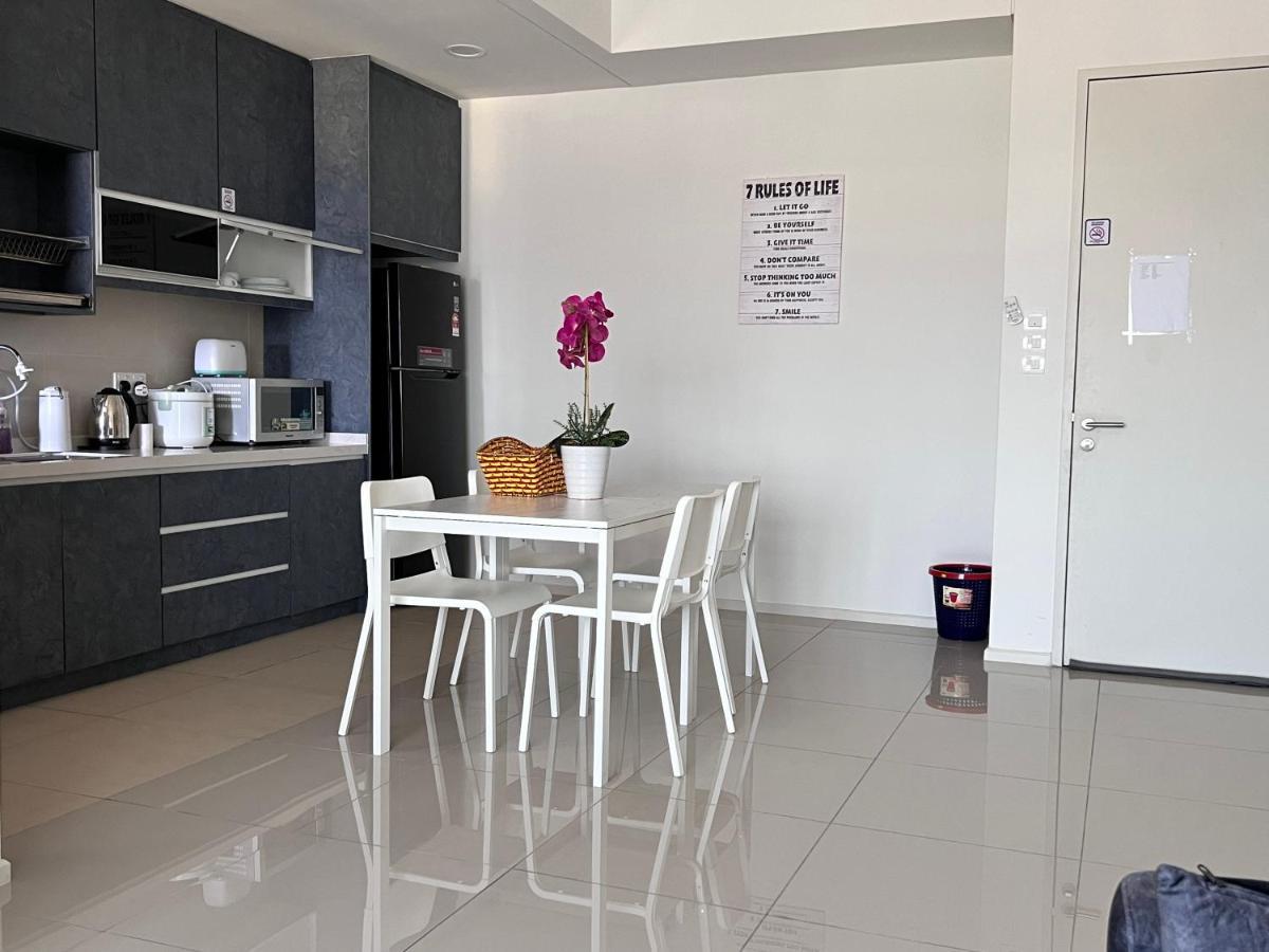 Condostay At Bangi Kampong Sungai Ramal Dalam Exterior foto